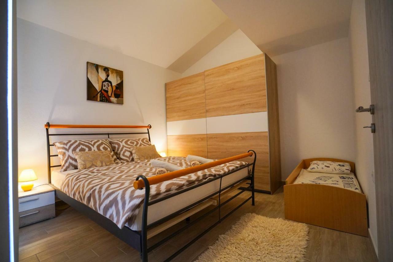 זאדאר Apartments Aurora מראה חיצוני תמונה